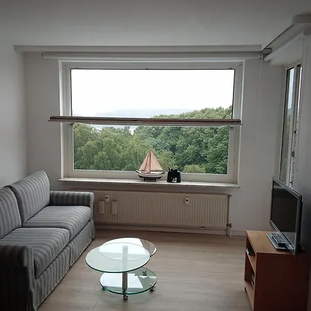 Seeblick Neben Der Schwimmhalle, Tierfreundlich Apartment